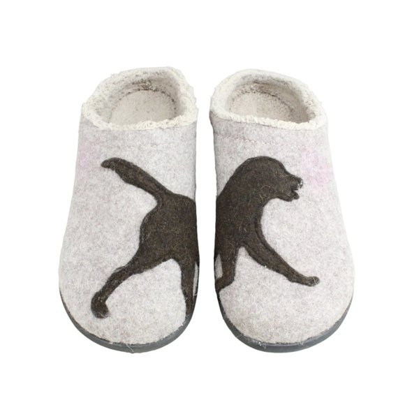 L.L. Bean Shoes - LL Bean Daybreak Scuffs Motif Chocolate Dog Fleece Lined Slippers 9 M